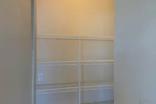 109 Olde Howell Ct, Waukesha, WI 53186 - Photo 8