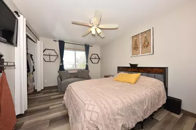 W167N11563  Westminster Ct, Germantown, WI 53022 - Photo 10