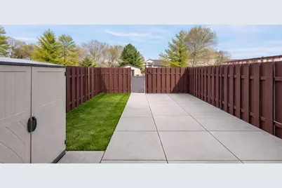 W167N11563  Westminster Ct, Germantown, WI 53022 - Photo 2