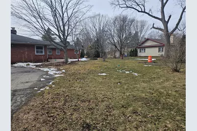 4950  James Ave, Racine, WI 53402 - Photo 30
