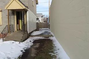 1713 Racine St, Racine, WI 53403 - Photo 8