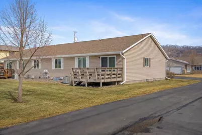 1009  Whispering Winds Pl, Onalaska, WI 54650 - Photo 20