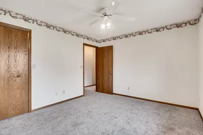 1009  Whispering Winds Pl, Onalaska, WI 54650 - Photo 12