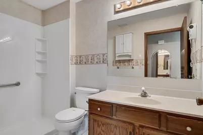 1009  Whispering Winds Pl, Onalaska, WI 54650 - Photo 8