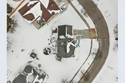 2900 E Honeysuckle Dr, Oak Creek, WI 53154 - Photo 54