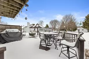 2900 E Honeysuckle Dr, Oak Creek, WI 53154 - Photo 36