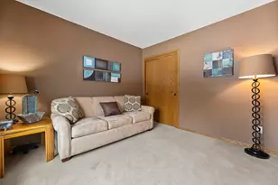 2900 E Honeysuckle Dr, Oak Creek, WI 53154 - Photo 16