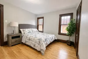 2181 S 91st St, West Allis, WI 53227 - Photo 12