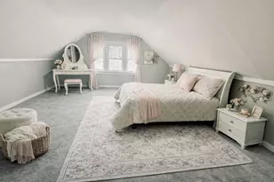 2181 S 91st St, West Allis, WI 53227 - Photo 16