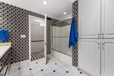 5050 N Lake Dr, Whitefish Bay, WI 53217 - Photo 44