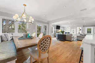 5050 N Lake Dr, Whitefish Bay, WI 53217 - Photo 30