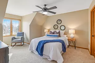 1239 Canary Ln, Grafton, WI 53024 - Photo 14