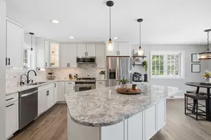 307 Scuppernong Cir, Dousman, WI 53118 - Photo 4