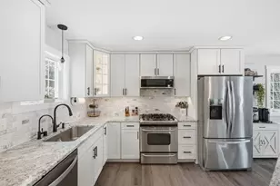 307 Scuppernong Cir, Dousman, WI 53118 - Photo 6