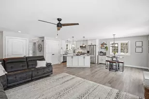 307 Scuppernong Cir, Dousman, WI 53118 - Photo 10