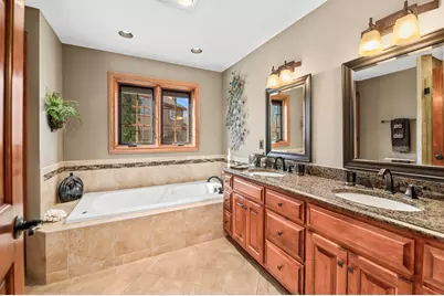 293  Westfield Way, Pewaukee, WI 53072 - Photo 22