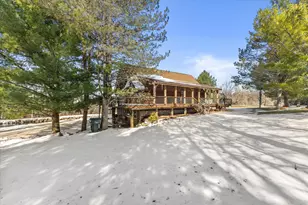 36324 128th St, Randall, WI 53181 - Photo 4