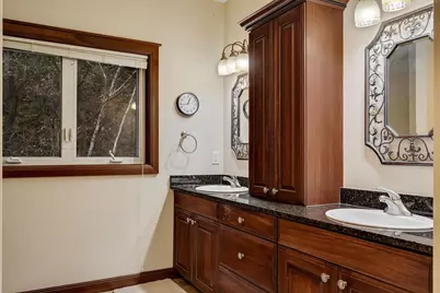 1308  Sunset Ct, La Crosse, WI 54601 - Photo 22