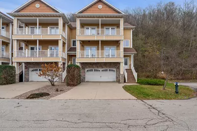 1308  Sunset Ct, La Crosse, WI 54601 - Photo 2