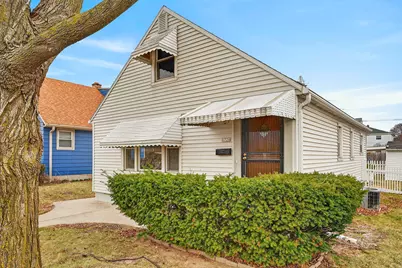 6726 W Silver Spring Dr, Milwaukee, WI 53218 - Photo 40