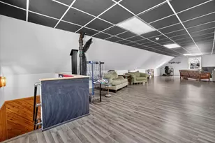 2220 Green St, Racine, WI 53402 - Photo 34