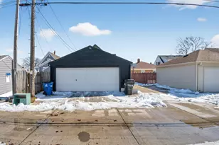 2220 Green St, Racine, WI 53402 - Photo 44