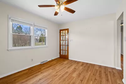 1553  Parknoll Ln, Port Washington, WI 53074 - Photo 14