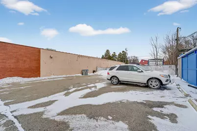 6317 W Bluemound Rd, Milwaukee, WI 53213 - Photo 30