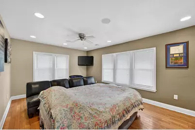 6317 W Bluemound Rd, Milwaukee, WI 53213 - Photo 24