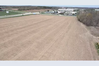 1103 S Edwards Blvd, Lake Geneva, WI 53147 - Photo 10