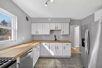 3135 E Koenig Ave, Saint Francis, WI 53235 - Photo 4