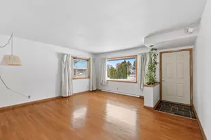 3756 S 124th St, Greenfield, WI 53228 - Photo 2