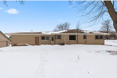 3756 S 124th St, Greenfield, WI 53228 - Photo 22