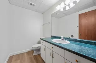 N80W13596 River Park Dr, Menomonee Falls, WI 53051 - Photo 28