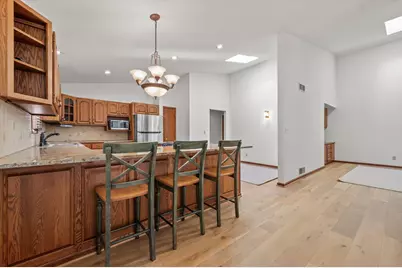 N80W13596  River Park Dr #16/3/E, Menomonee Falls, WI 53051 - Photo 8