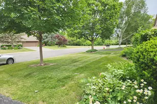 N80W13596 River Park Dr, Menomonee Falls, WI 53051 - Photo 34