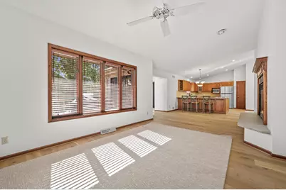 N80W13596  River Park Dr #16/3/E, Menomonee Falls, WI 53051 - Photo 6