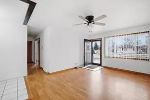 1902 84th St, Kenosha, WI 53143 - Photo 2