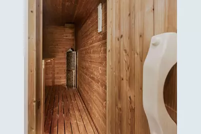 9495 N Fairway Cir, Bayside, WI 53217 - Photo 30