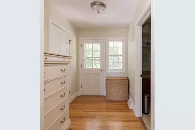 9495 N Fairway Cir, Bayside, WI 53217 - Photo 22