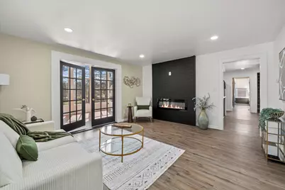 W156N5045  Pilgrim Rd, Menomonee Falls, WI 53051 - Photo 2