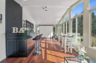 W156N5045 Pilgrim Rd, Menomonee Falls, WI 53051 - Photo 10