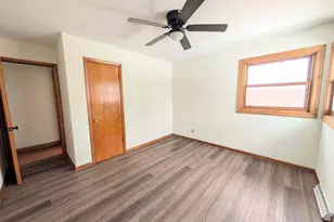 1360 S 88th St, West Allis, WI 53214 - Photo 20