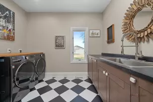 20615 31st St, Paris, WI 53104 - Photo 16