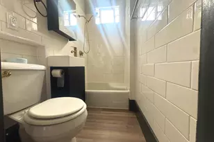 2431 S 34th St, Milwaukee, WI 53215 - Photo 10