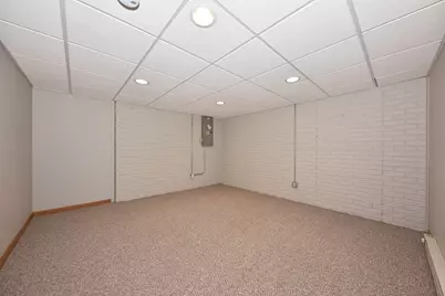 1014  Algoma Dr, Port Washington, WI 53074 - Photo 34