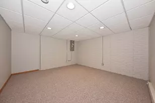 1014 Algoma Dr, Port Washington, WI 53074 - Photo 34