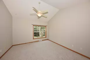 1014 Algoma Dr, Port Washington, WI 53074 - Photo 8