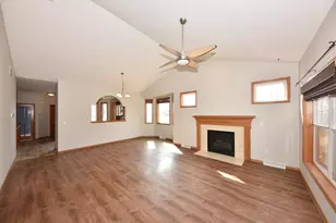 1014 Algoma Dr, Port Washington, WI 53074 - Photo 22