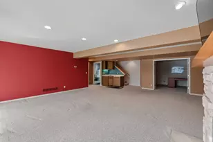 476 Oak Ridge Dr, Hartland, WI 53029 - Photo 30